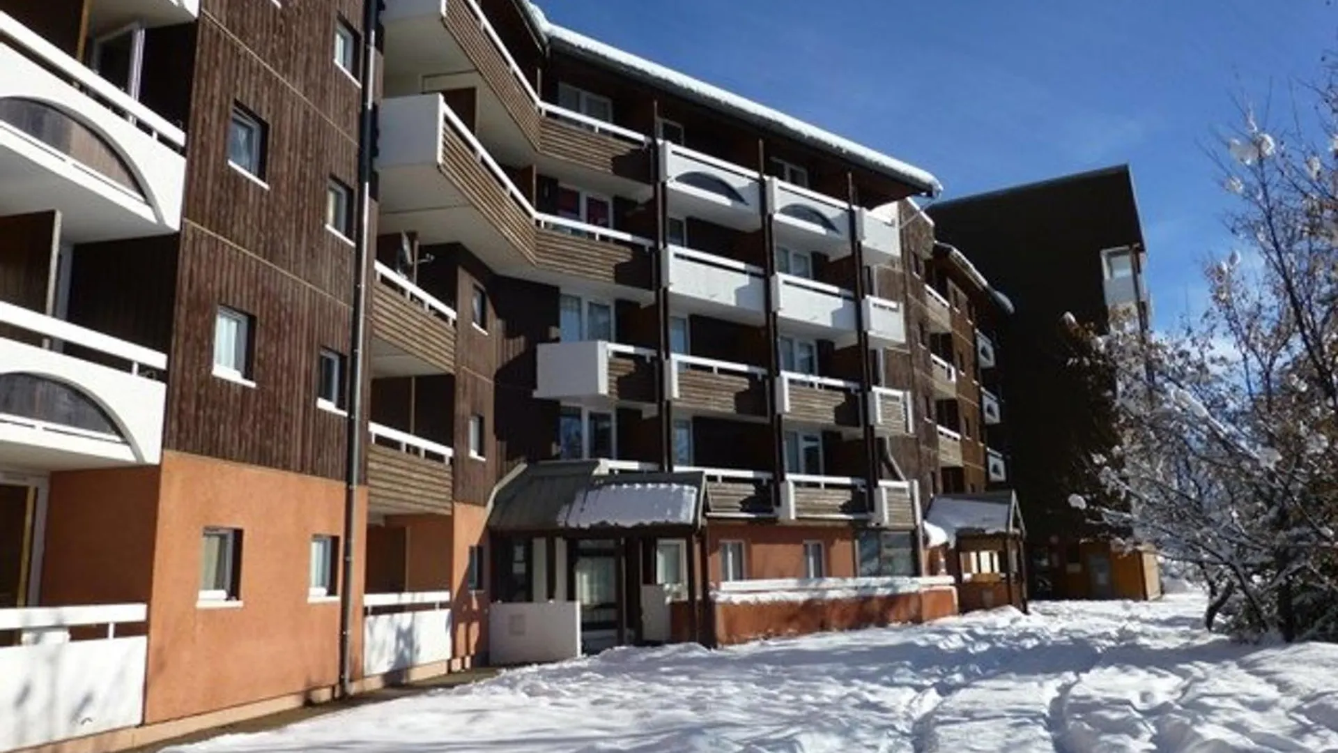 Charmant 4 Pieces Avec Balcon, Proche Commerces Et Remontees, Alpe D'Huez, 6 Pers, Animaux Acceptes - Fr-1-405-133 Apartment